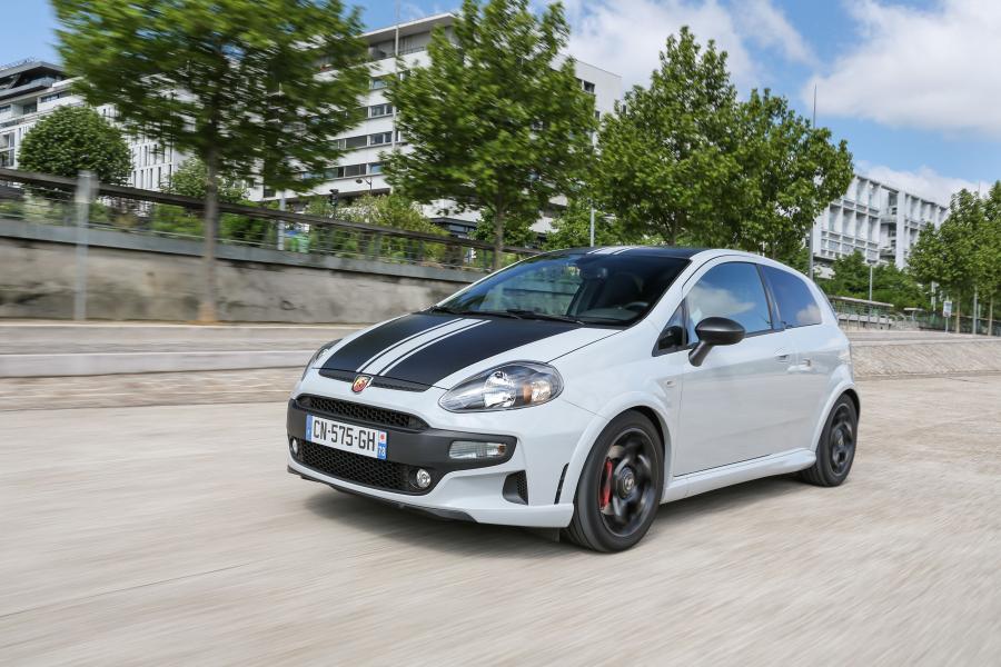  Abarth Punto SuperSport (199) 2012 года  (фото 6 из 32)